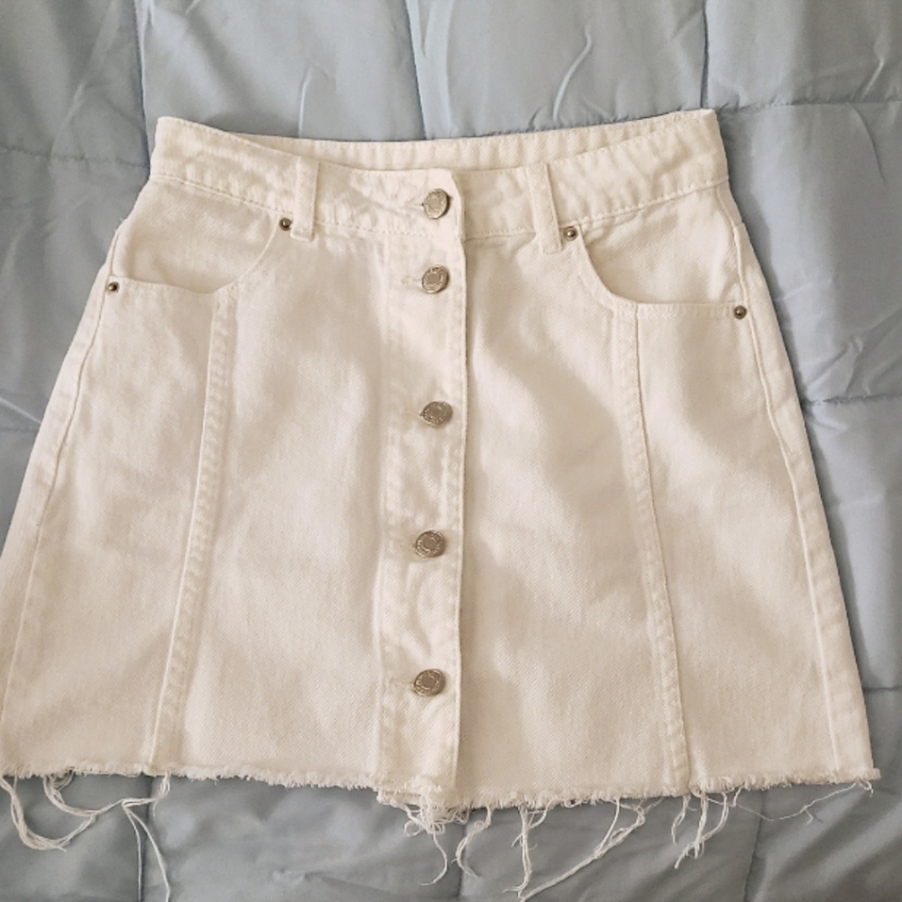 white jean skirt